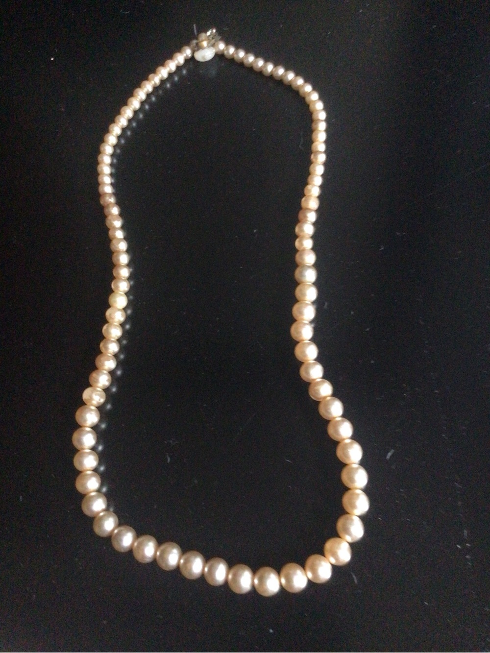 Lustrous Champagne Pearl Necklace - Unbranded